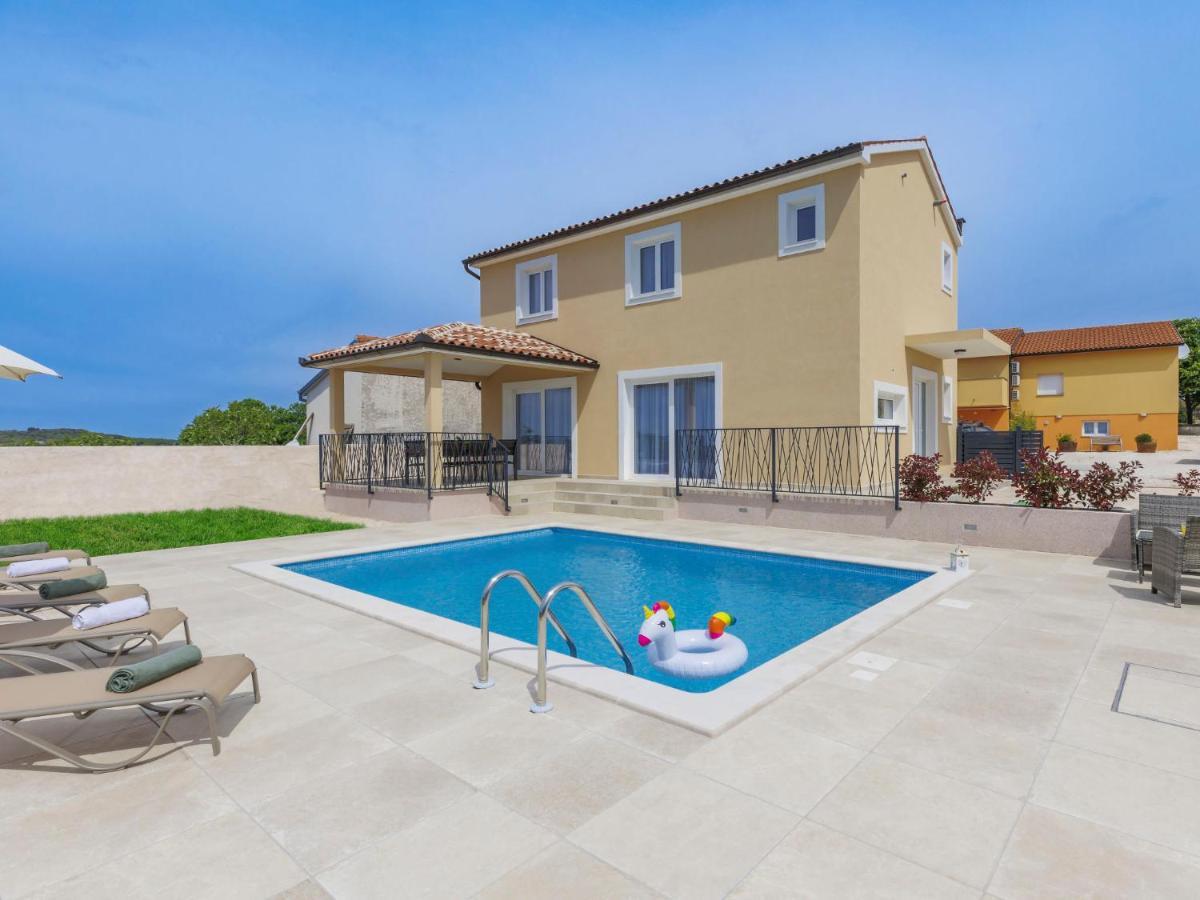 Dora By Interhome Casa vacanze